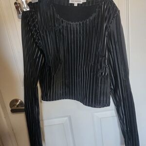 Good American Black Ribbed Crop Blouse